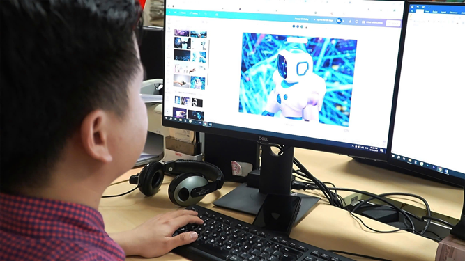 AI - Con dao hai lưỡi- Ảnh 1. Phóng viên ứng dụng AI phục vụ vào công việc làm báo