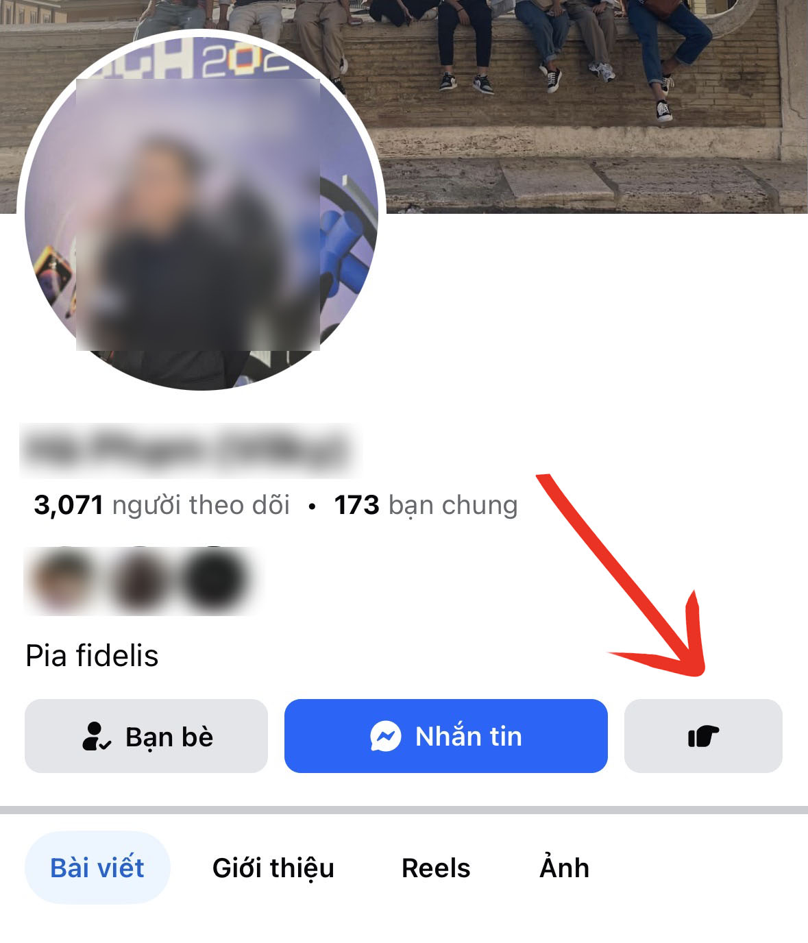 Facebook bỗng dưng 'đào mộ' tính năng này: Người bảo cũng tiện, kẻ bảo 'vô dụng, ai mướn?'- Ảnh 1. Ứng dụng Facebook thay nút 3 chấm bằng nút Chọc