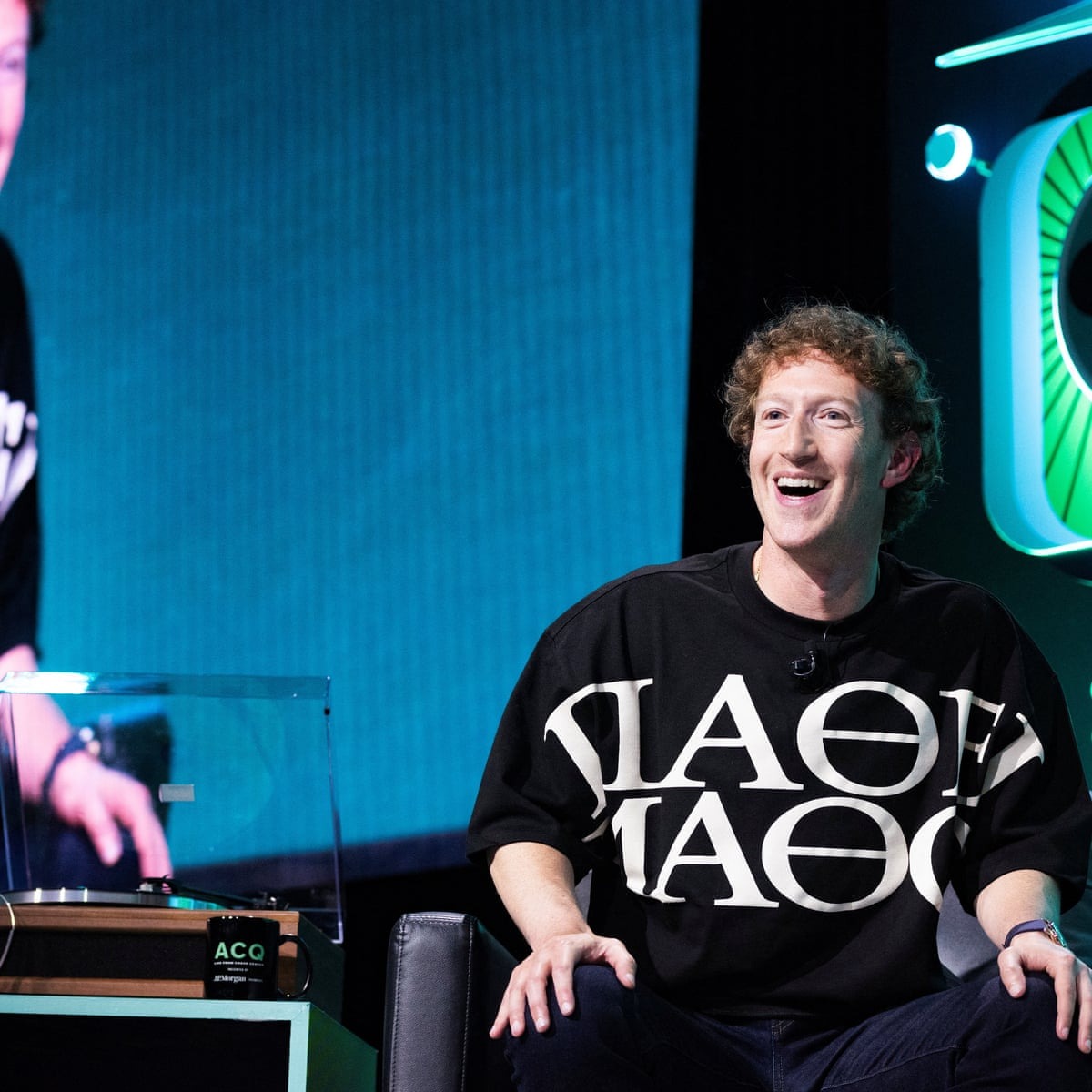 Mark Zuckerberg kiện công ty của Mark Zuckerberg- Ảnh 1. Luật sư Mark Zuckerberg