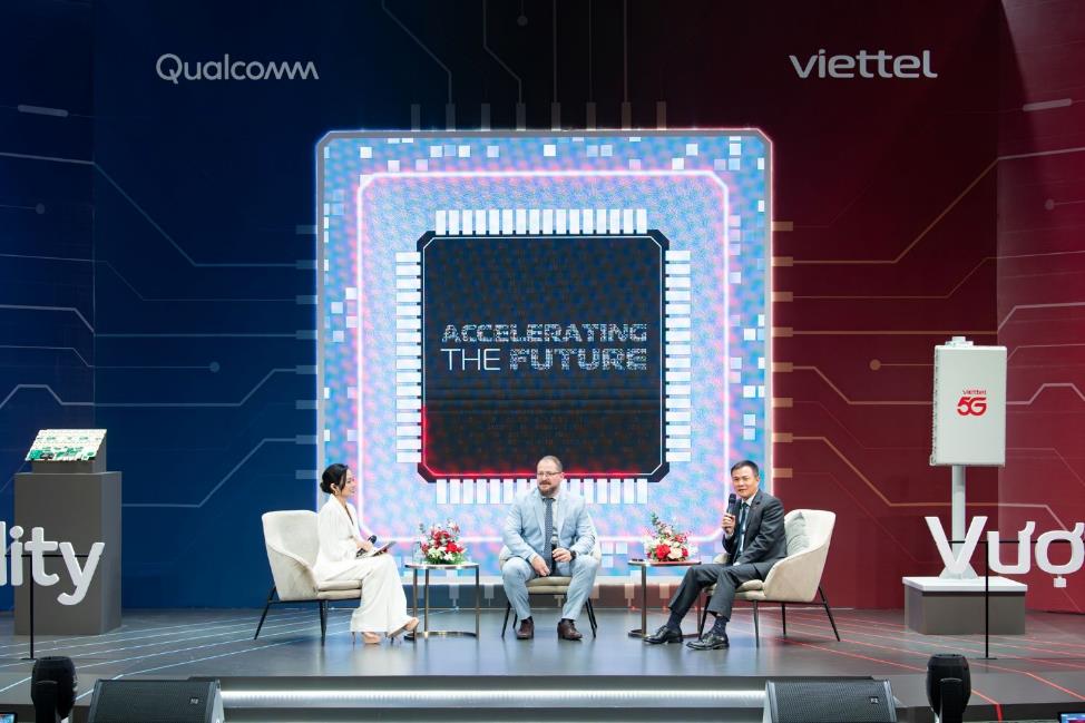 Viettel và Qualcomm ra mắt Radio Unit 5G Open RAN