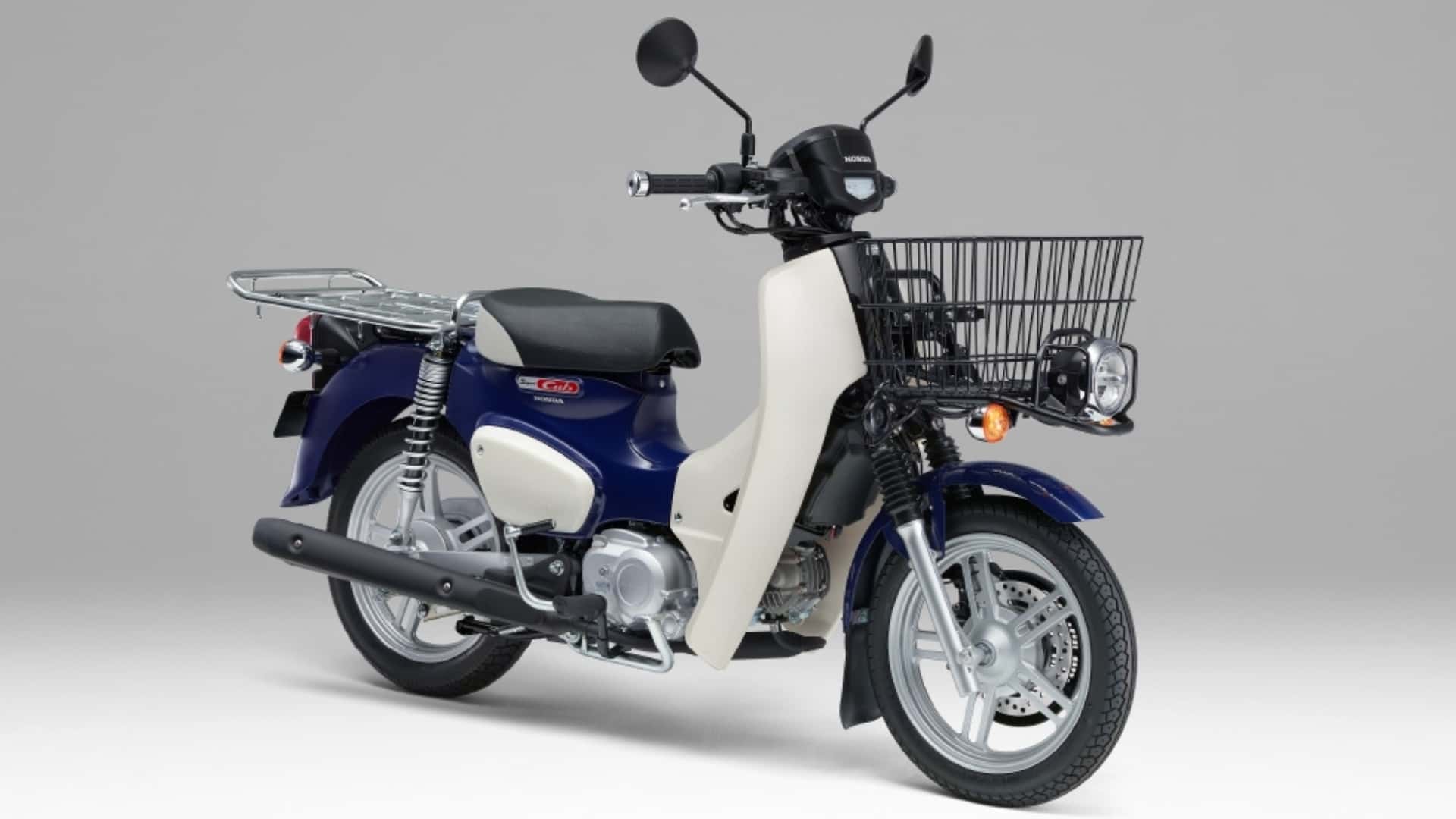 Cross Cub 110 Lite góc nhìn tổng thể Thiết kế cứng cáp và độc đáo của Cross Cub