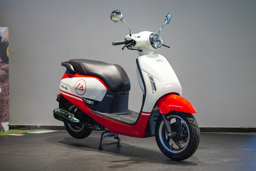 Honda NS150LA thiết kế tổng thể Thiết kế thanh lịch của Honda NS150LA