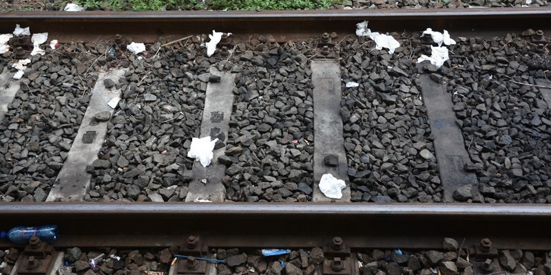 Đường ray sạch sẽ dù có xả thải trực tiếp Đường ray không bị ô nhiễm