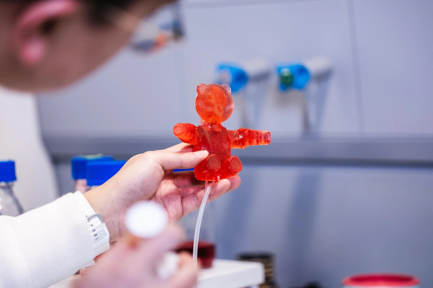 Pin khí nén sử dụng phản ứng hóa học